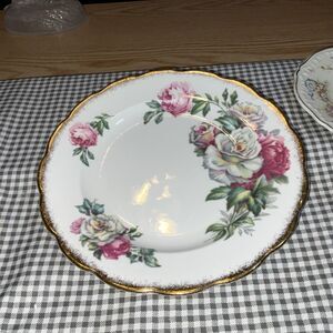 Royal Standard Orleans Rose Dessert Plate Bone China 8” England Irish Elegance
